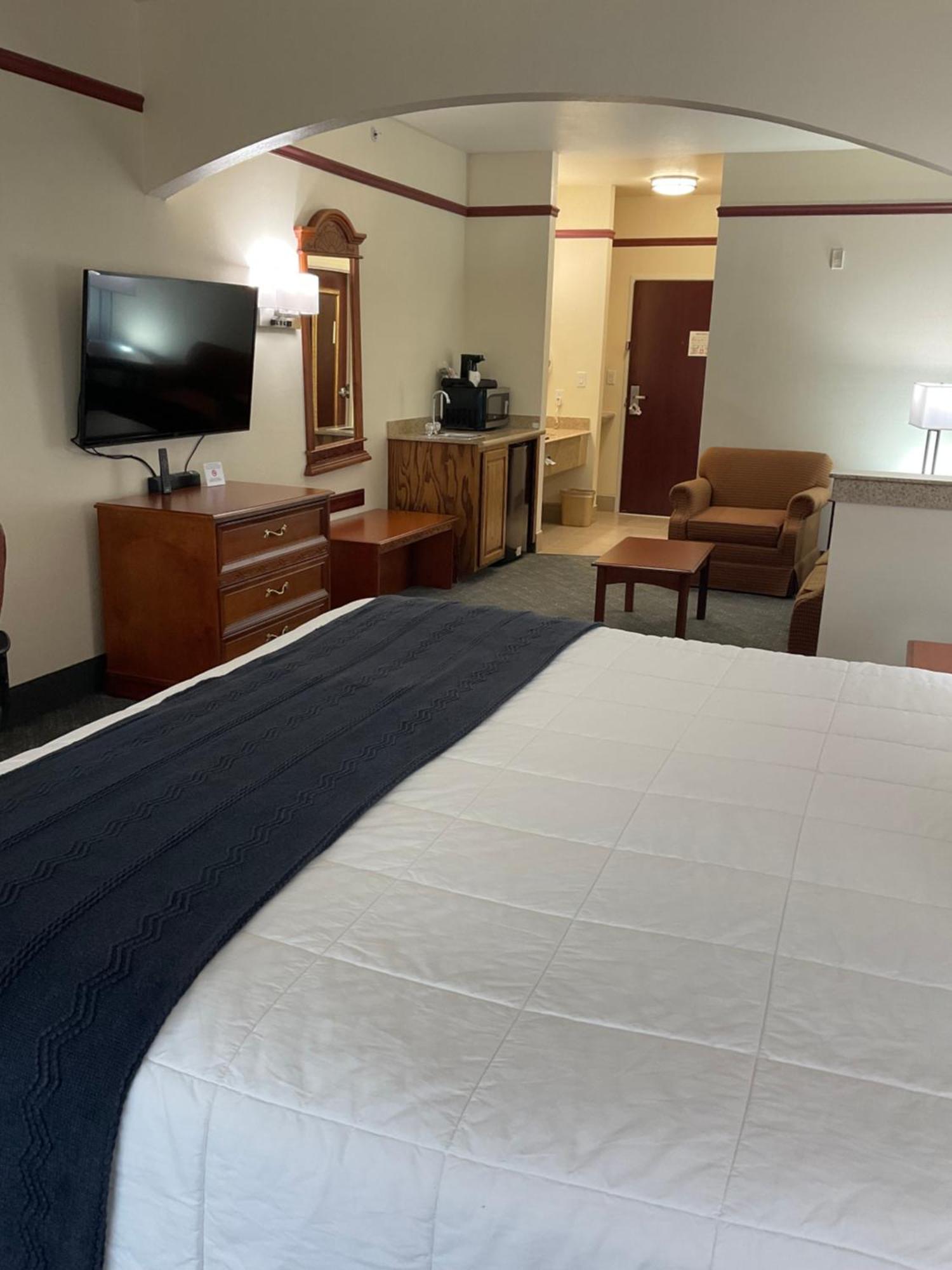 Budget Host Inn And Suites Cameron Zewnętrze zdjęcie